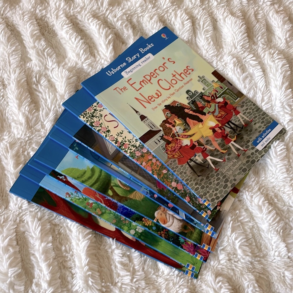 SALE ✨Usborne Story Books- Set of 8